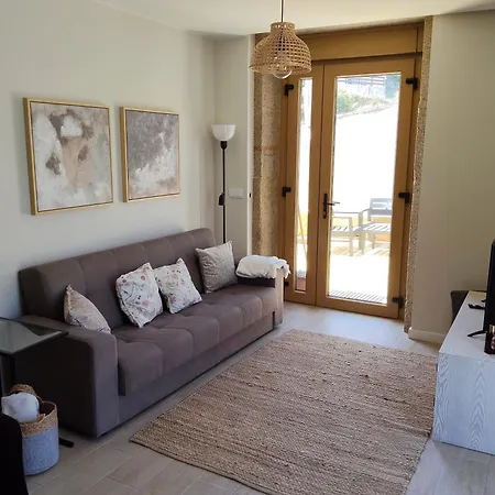 Casa Con Terraza A 100m De La Playa Laxe